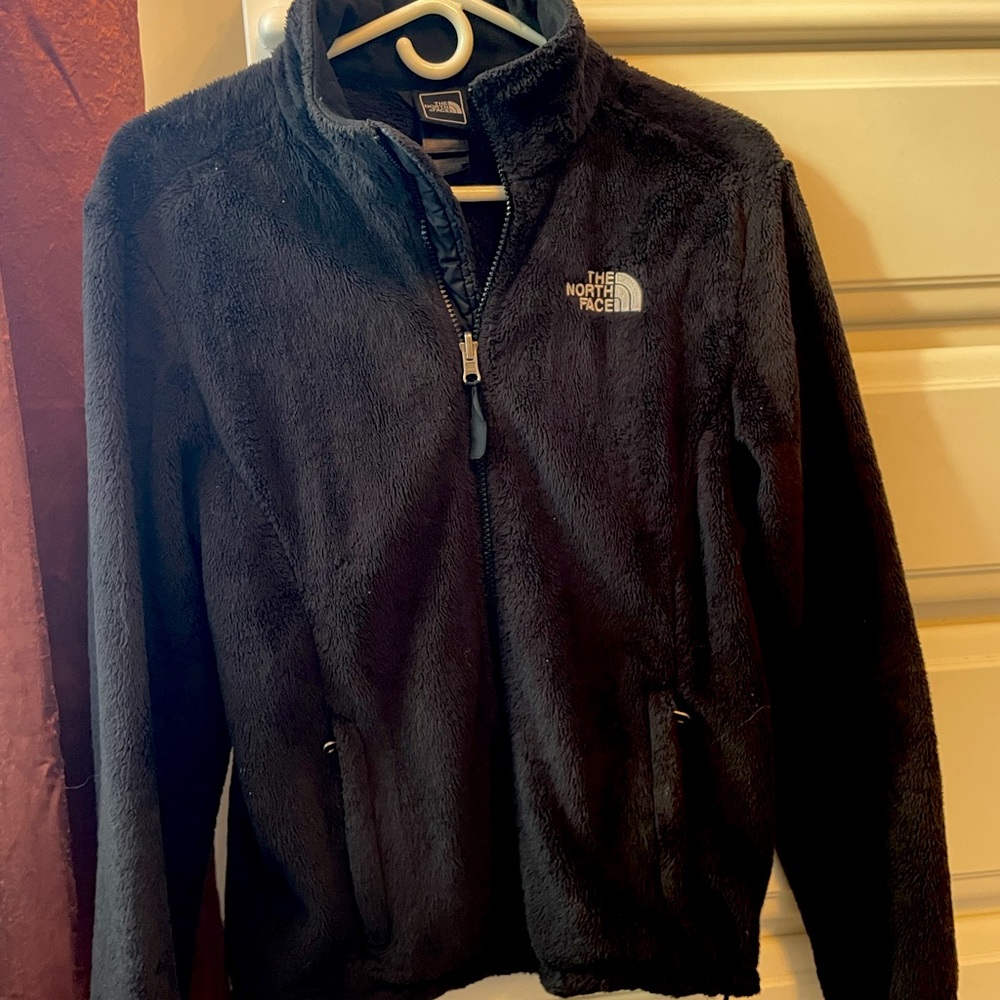 Women’s/ girls black north face!